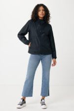 Iqoniq Logan recycled polyester lightweight jacket - black - Image 6